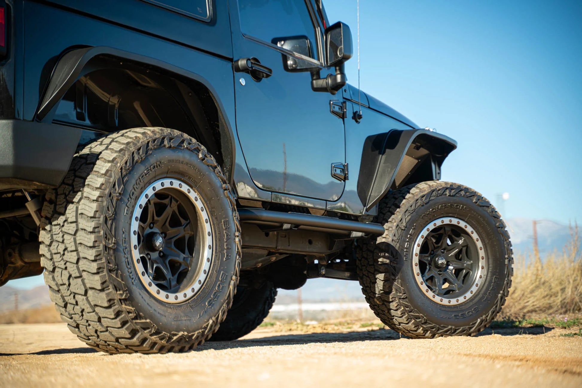 2007-2018 2-Door Jeep Wrangler JK | OE Plus Side Steps