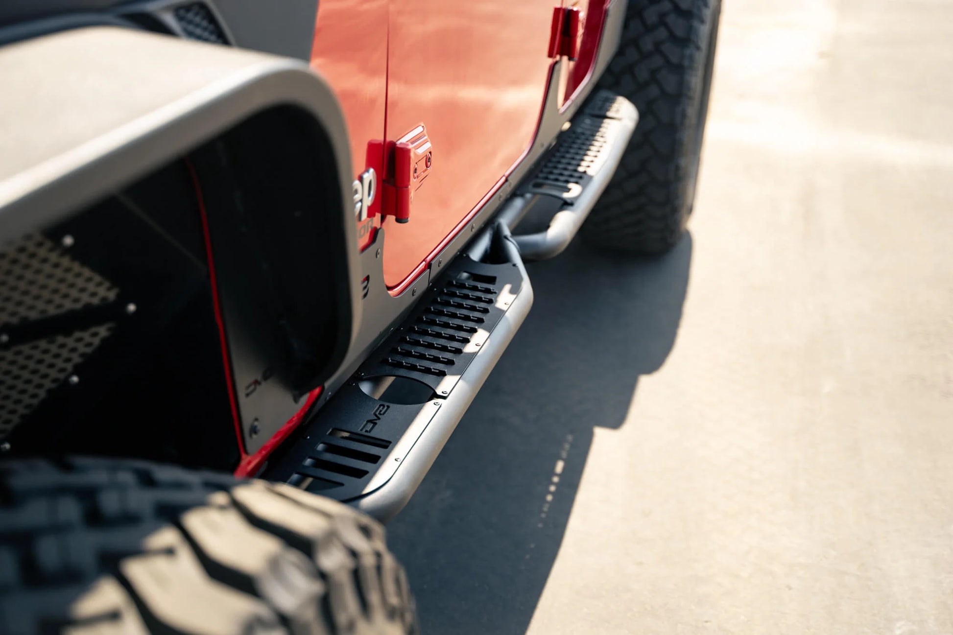 2020-2024 Jeep Gladiator JT | OE Plus Side Steps