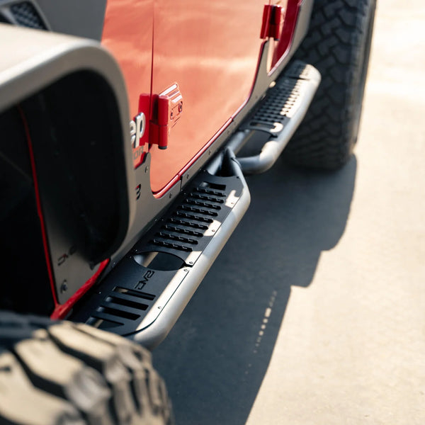 2020-2024 Jeep Gladiator JT | OE Plus Side Steps