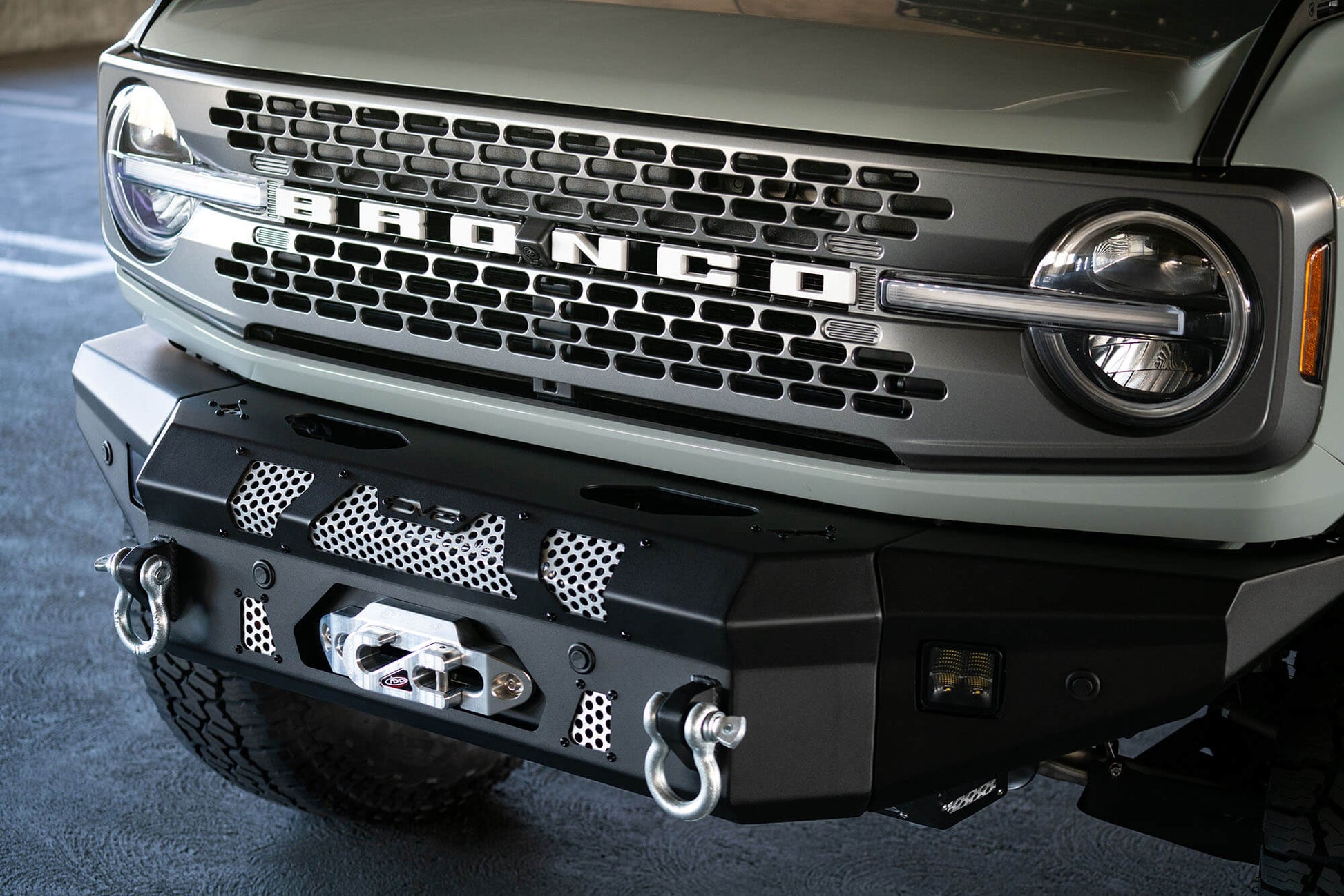 2021-24 Ford Bronco | MTO Series Winch Front Bumper