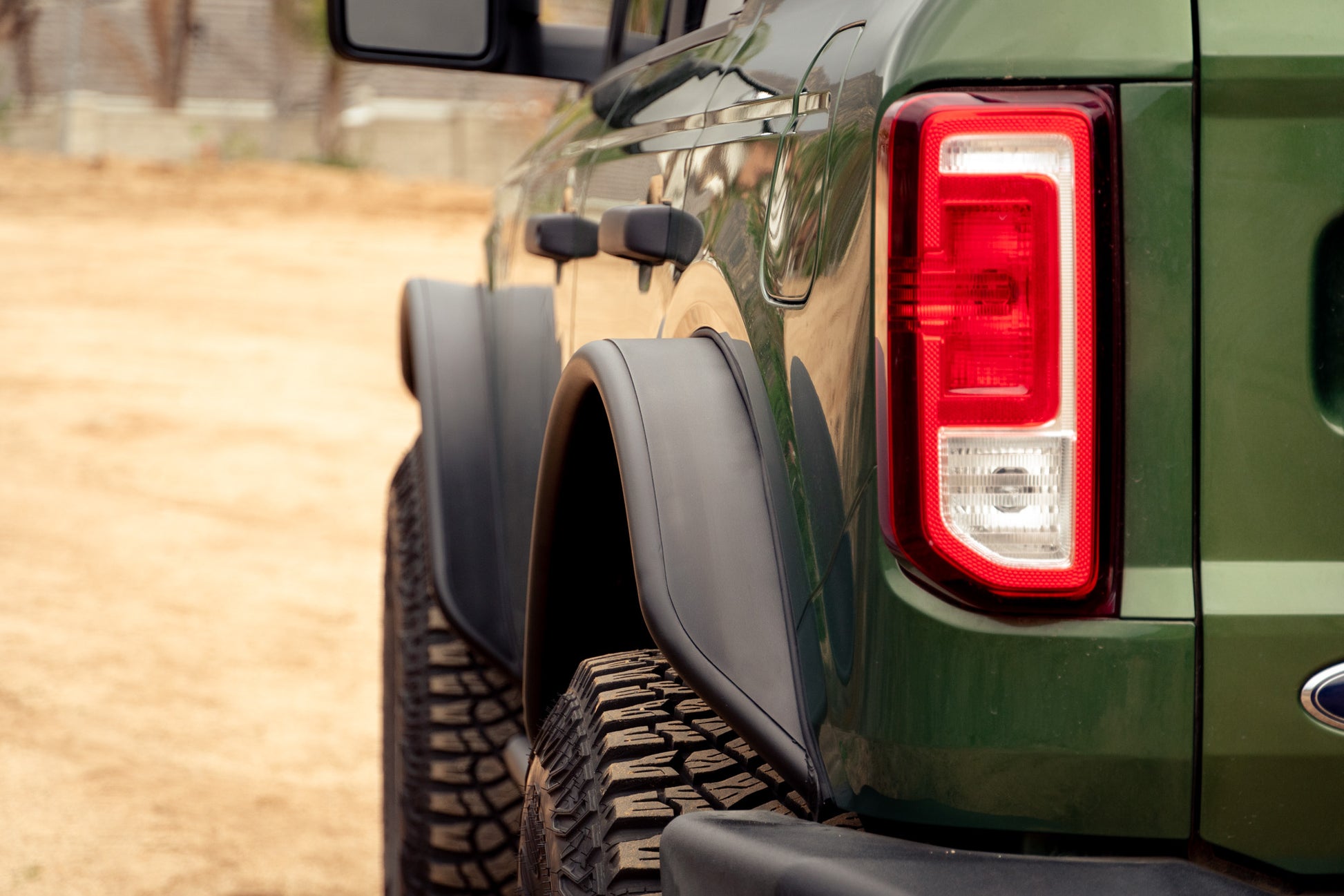 2021-2023 Ford Bronco | Tube Fender Flares