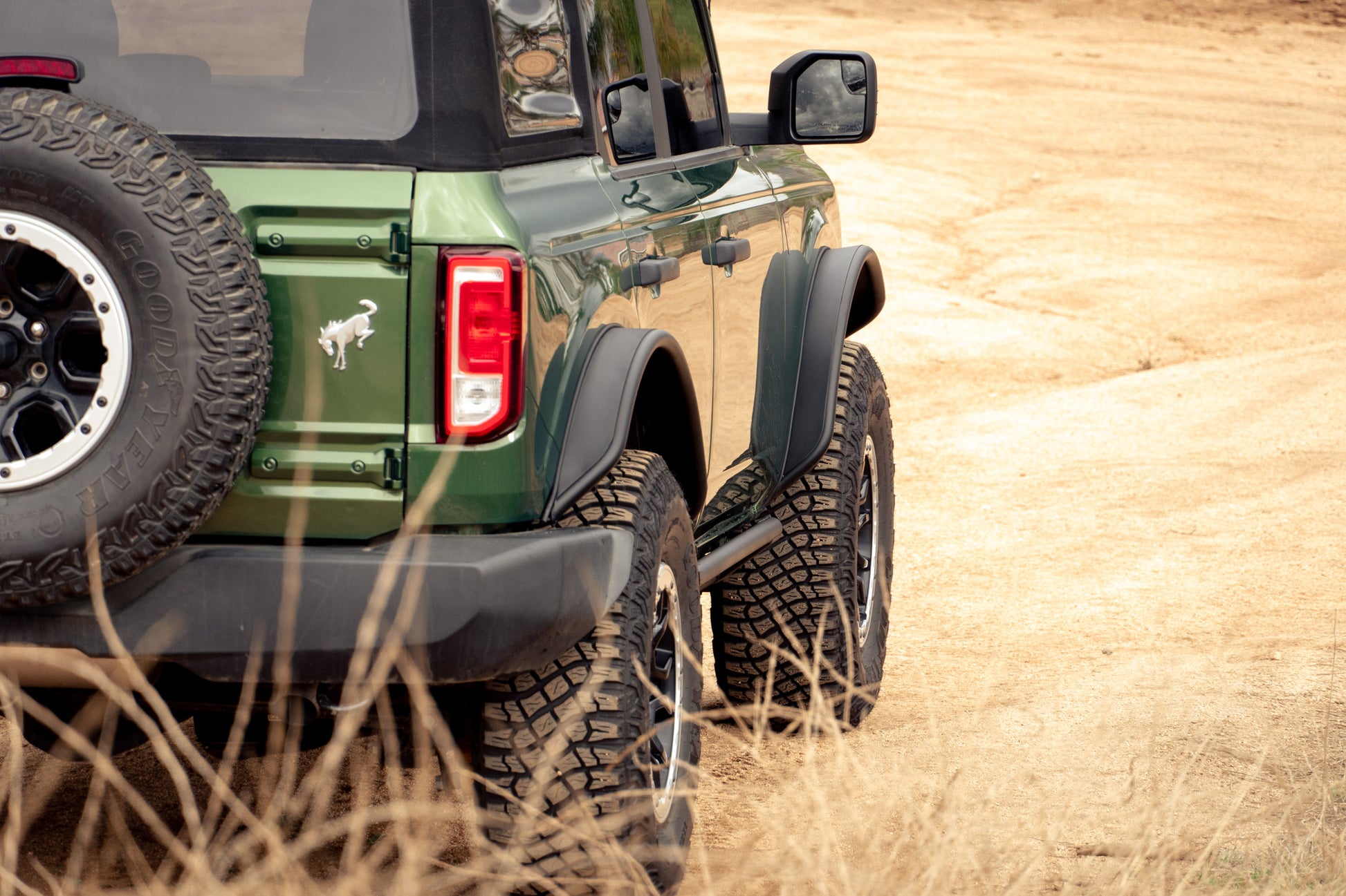 2021-2023 Ford Bronco | Tube Fender Flares