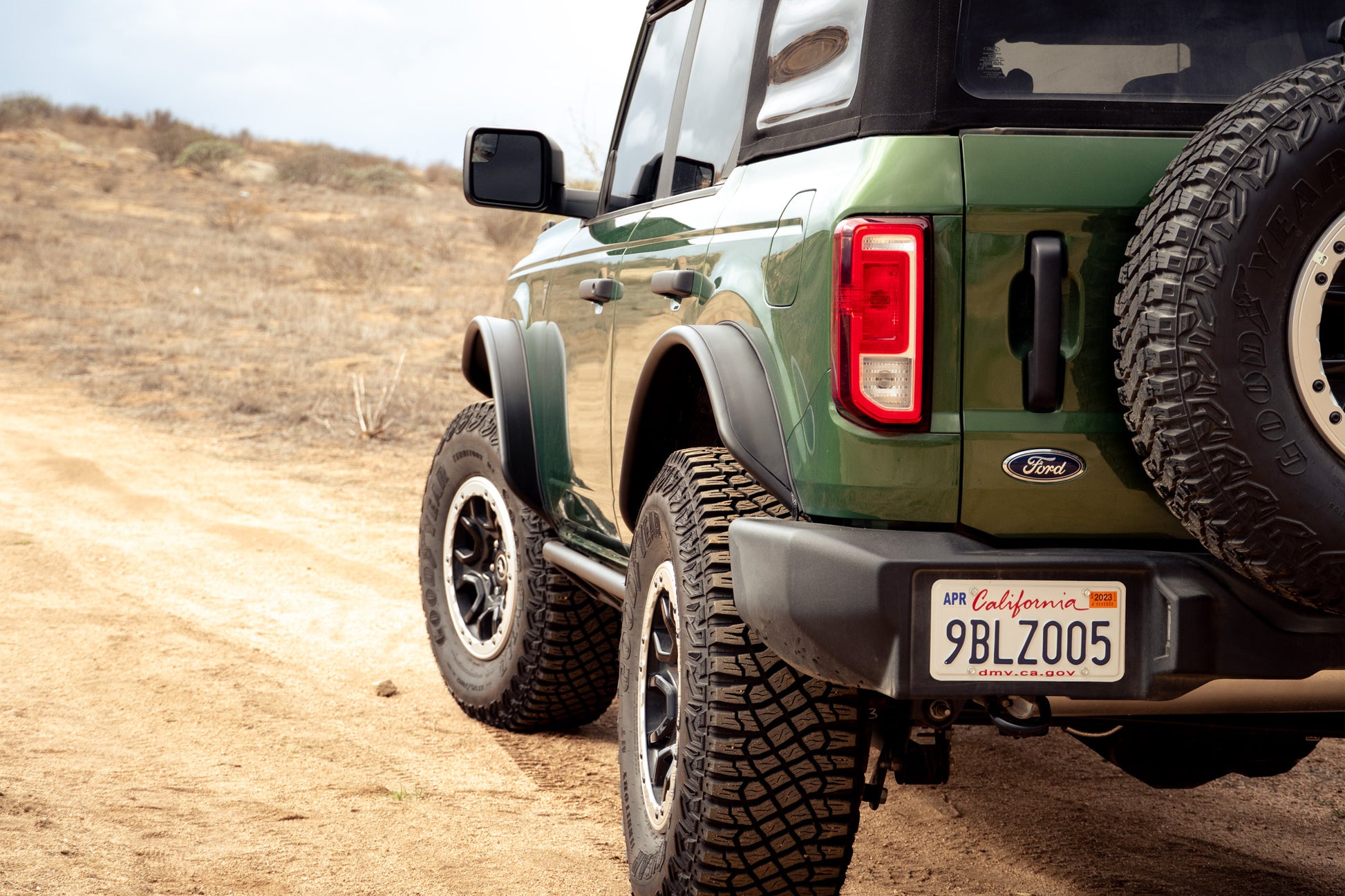 2021-2023 Ford Bronco | Tube Fender Flares