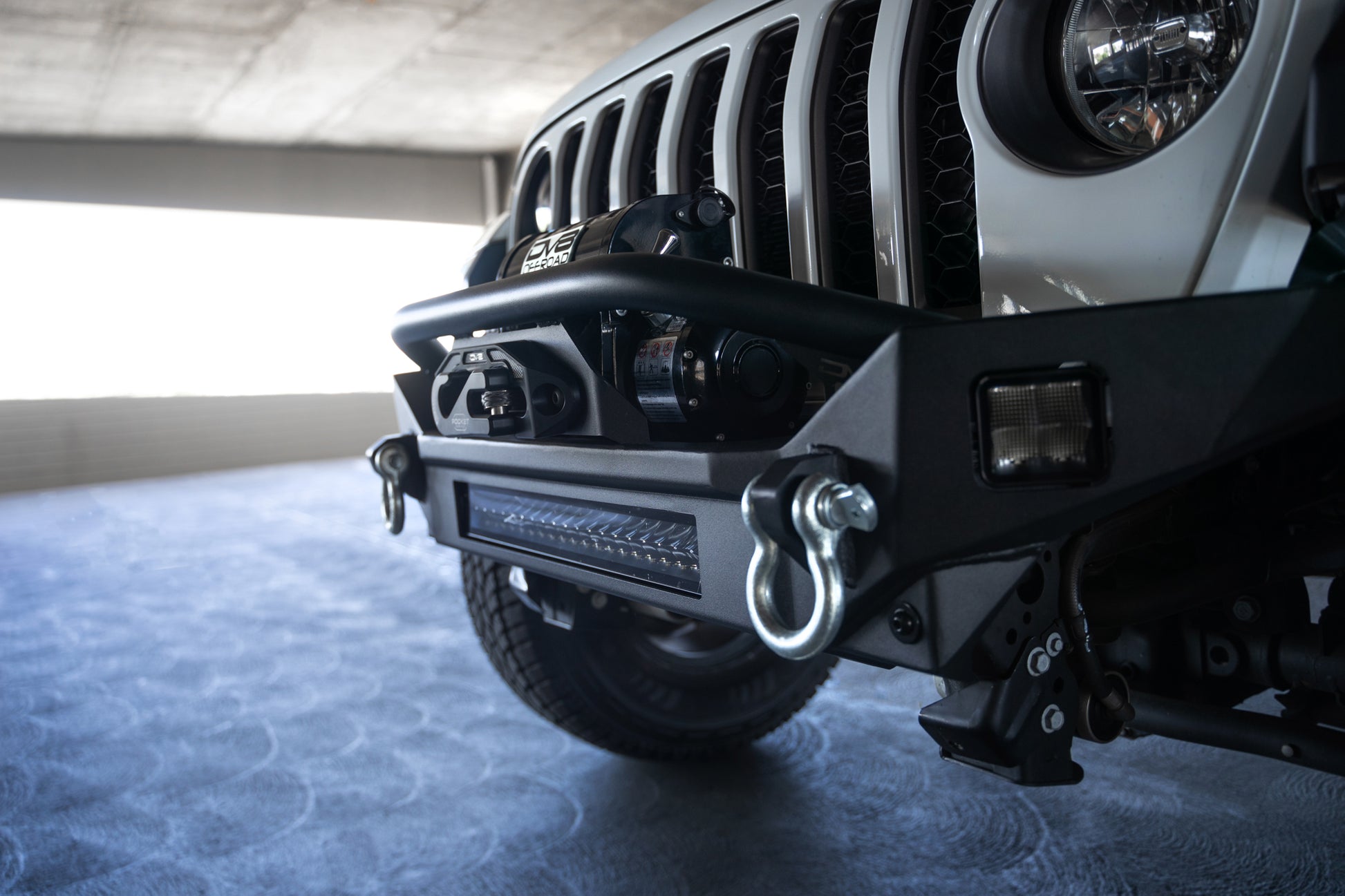 2007-2024 Jeep Wrangler JK/JL & Gladiator JT | FS-7 Mid-Width Winch Front Bumper