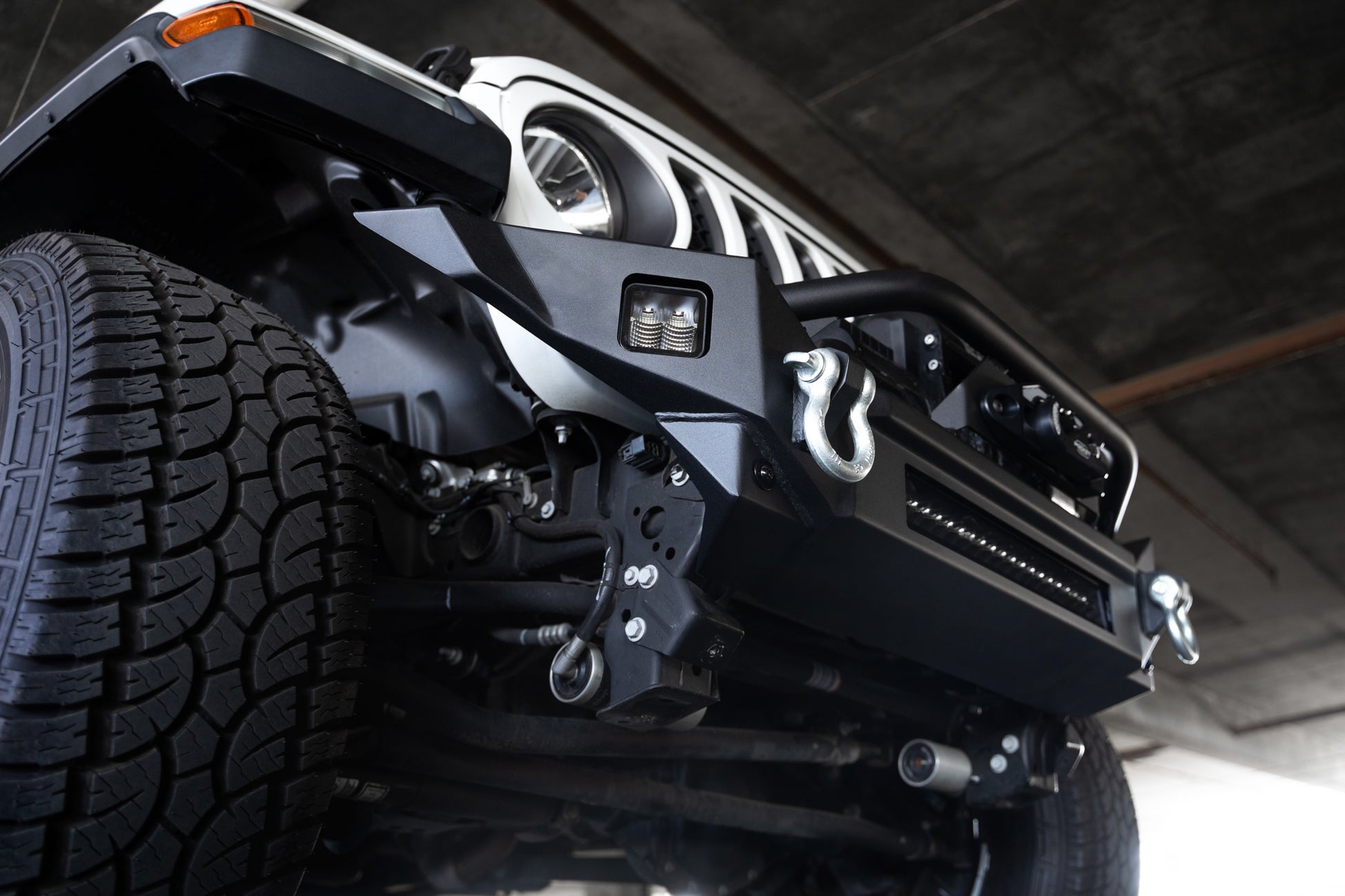 2007-2024 Jeep Wrangler JK/JL & Gladiator JT | FS-7 Mid-Width Winch Front Bumper