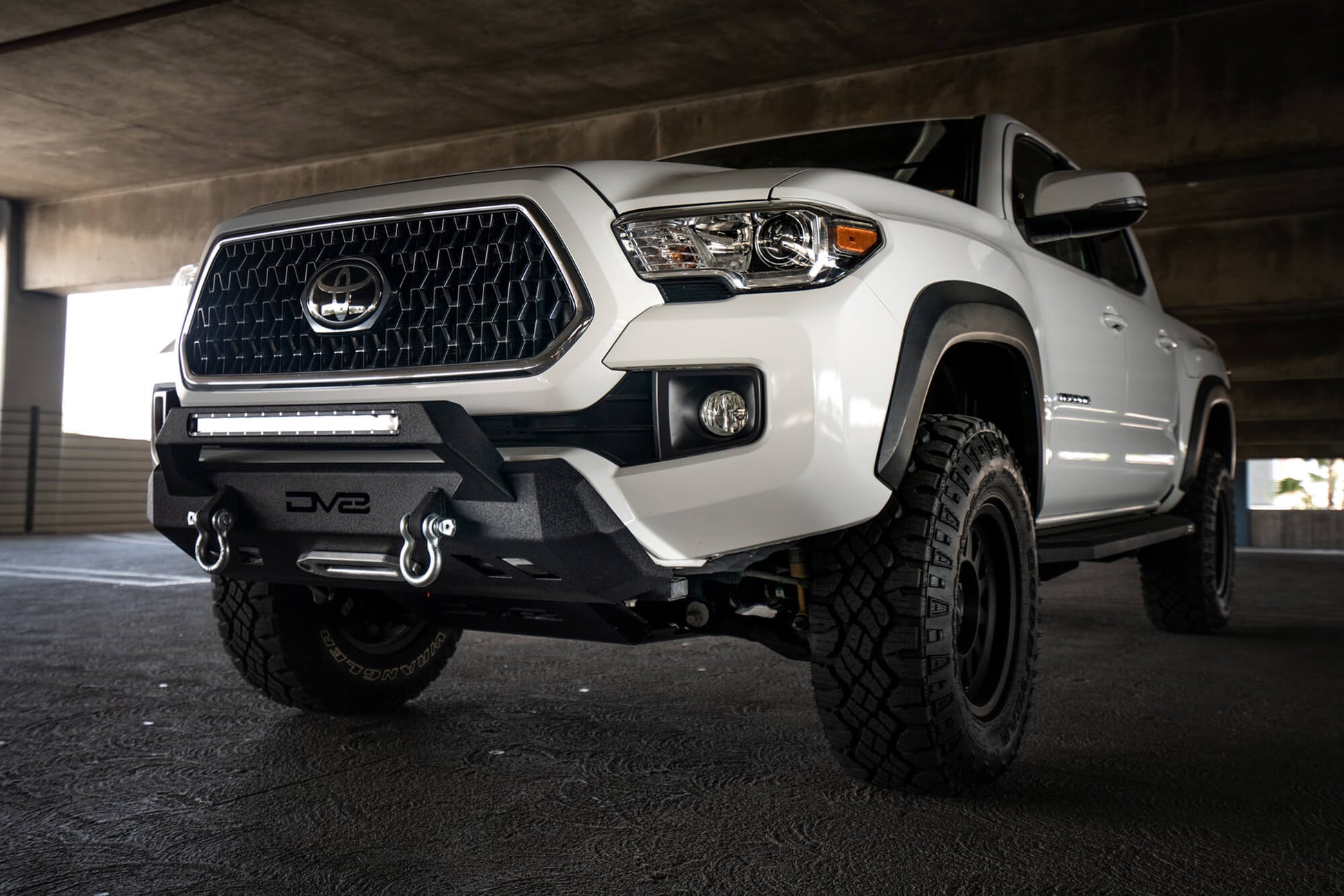 2016-22 Toyota Tacoma Center Mount Front Bumper