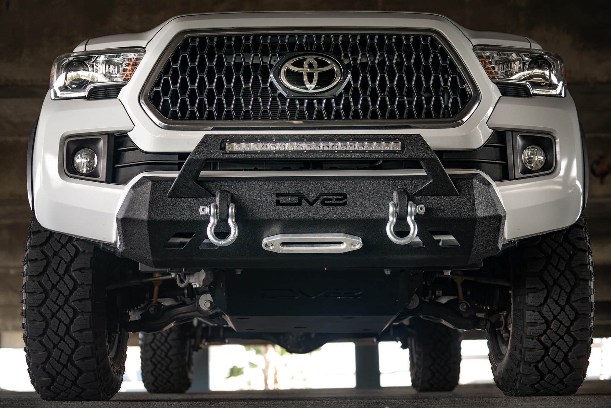 2016-22 Toyota Tacoma Center Mount Front Bumper