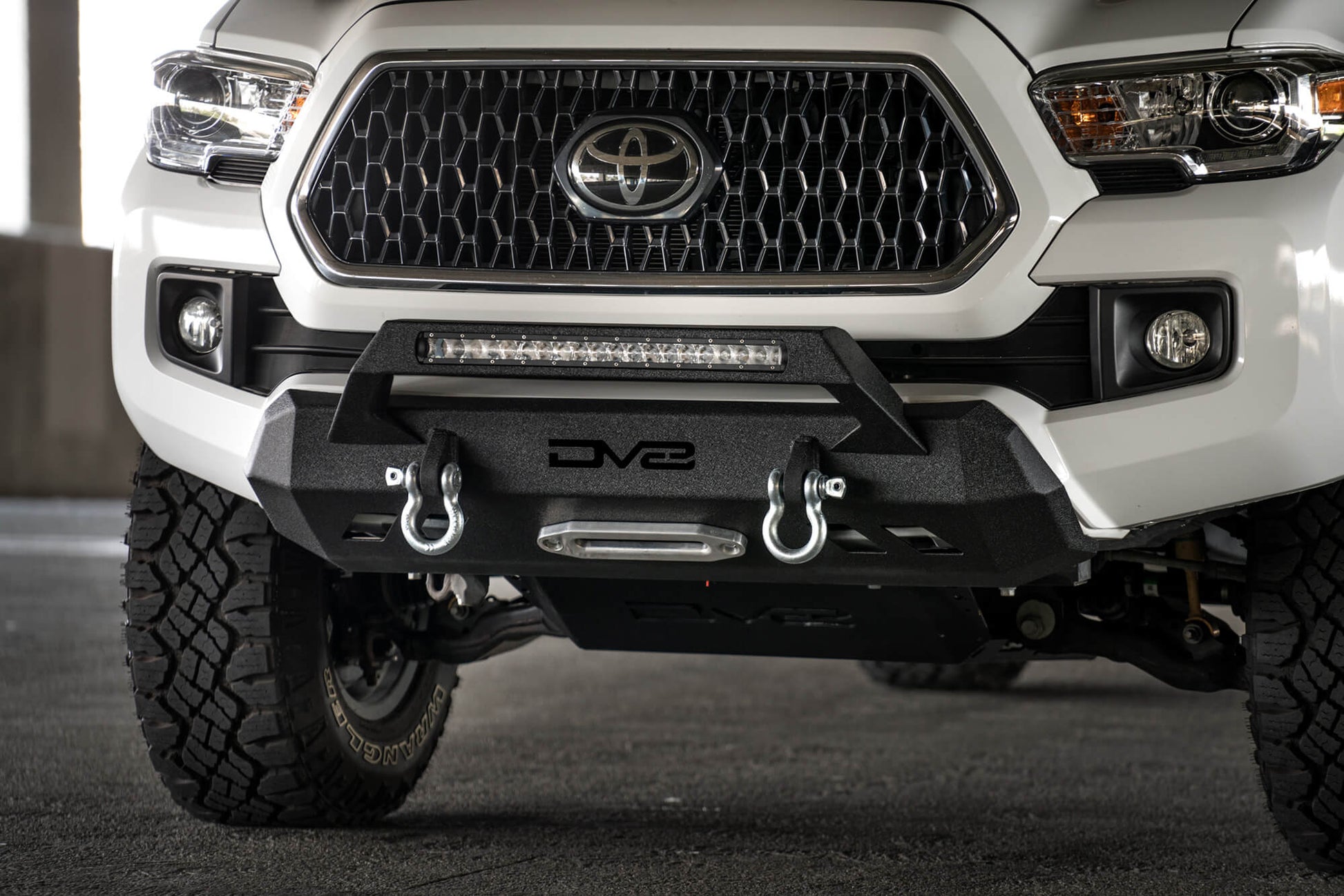 2016-22 Toyota Tacoma Center Mount Front Bumper