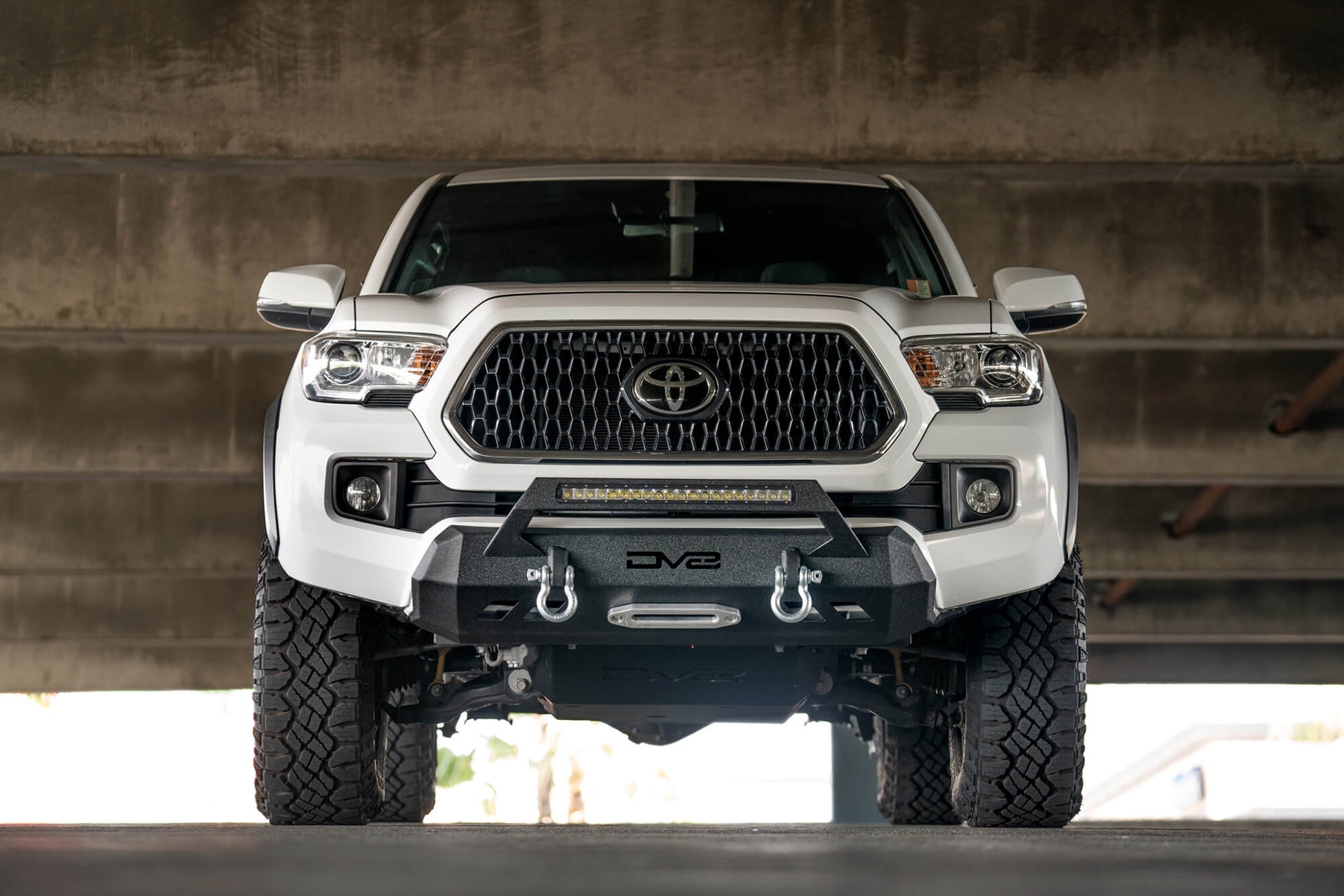 2016-22 Toyota Tacoma Center Mount Front Bumper