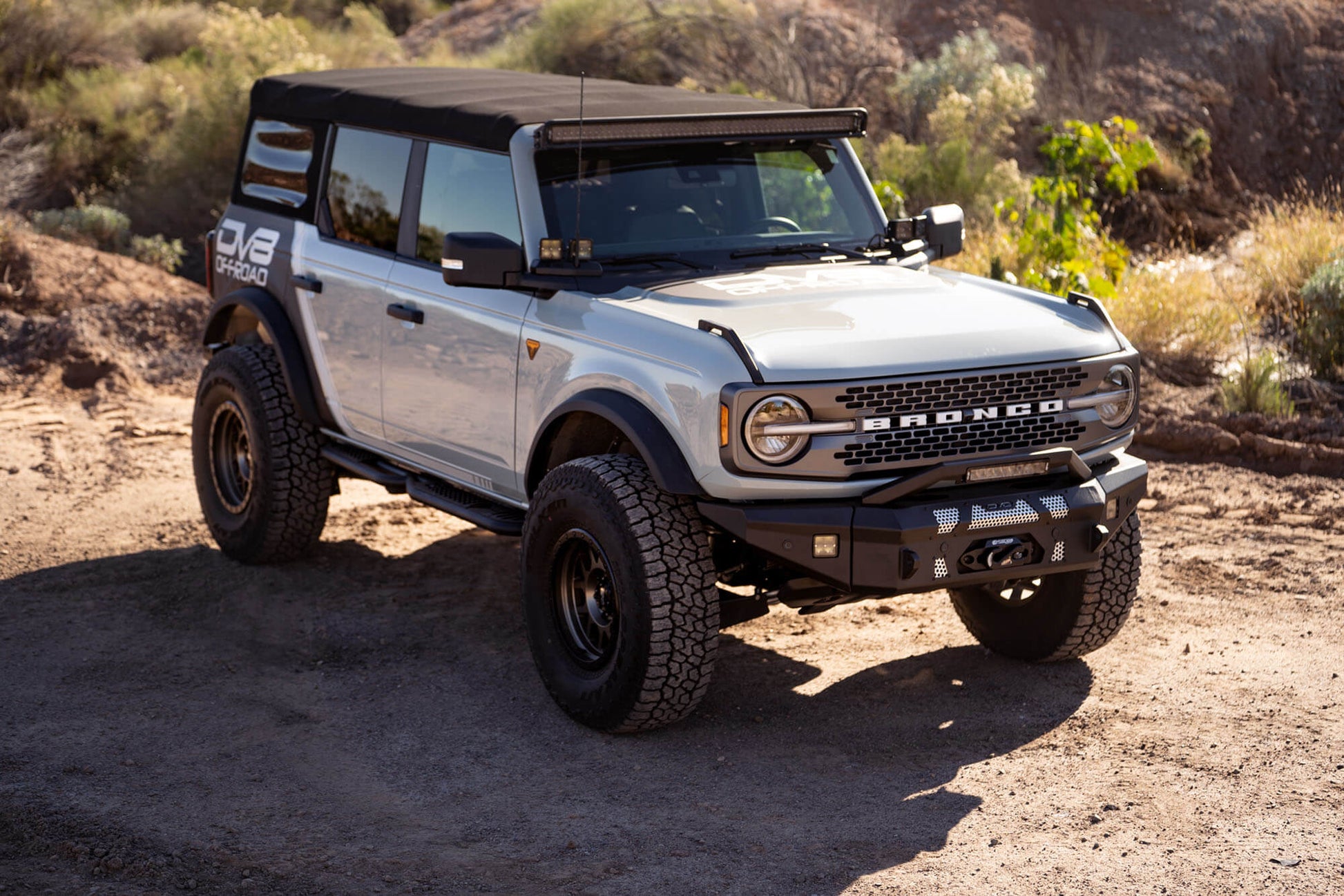 2021-22 Ford Bronco | 52-Inch Straight LED Light Bar Mount