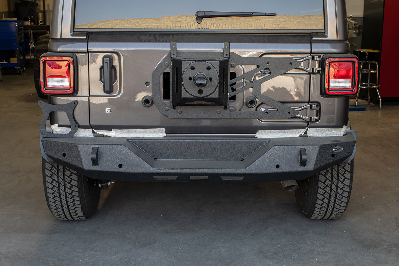 2018-22 Jeep JL Rear Bumper With License Plate Bracket