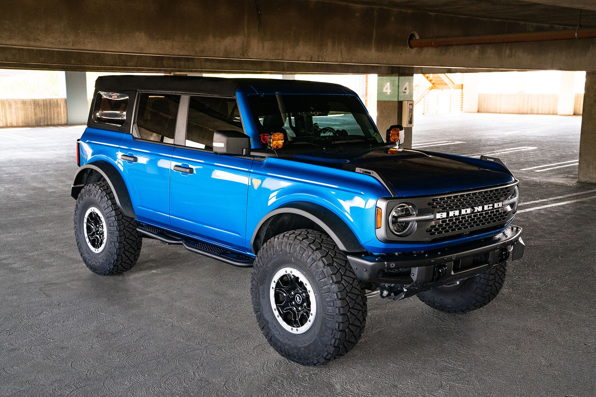 2021-2024 Ford Bronco | OE Plus 4-Door Side Steps