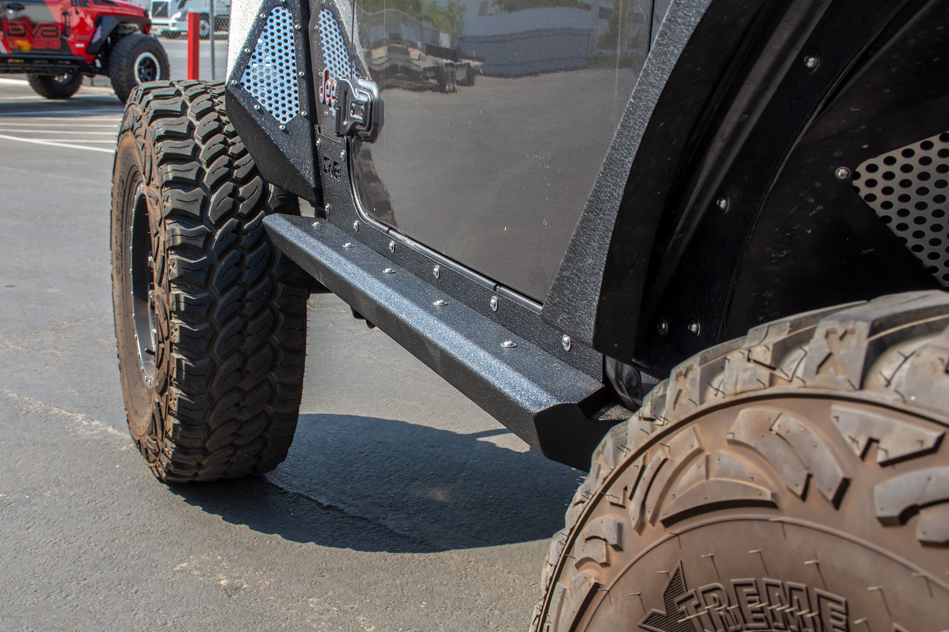 2018-22 Jeep JL 2-Door Rock Sliders With Rock Skins