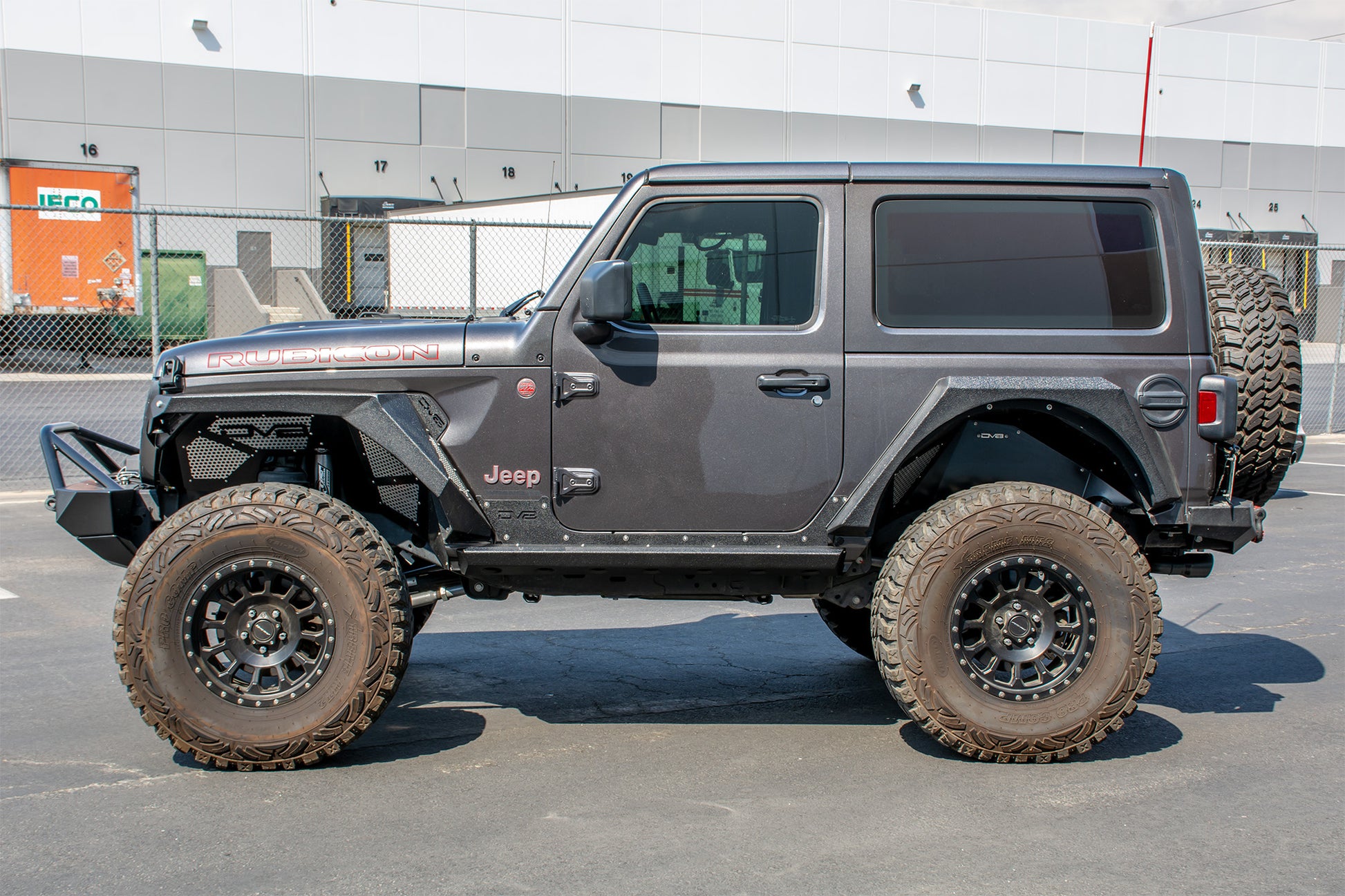 2018-22 Jeep JL 2-Door Rock Sliders With Rock Skins